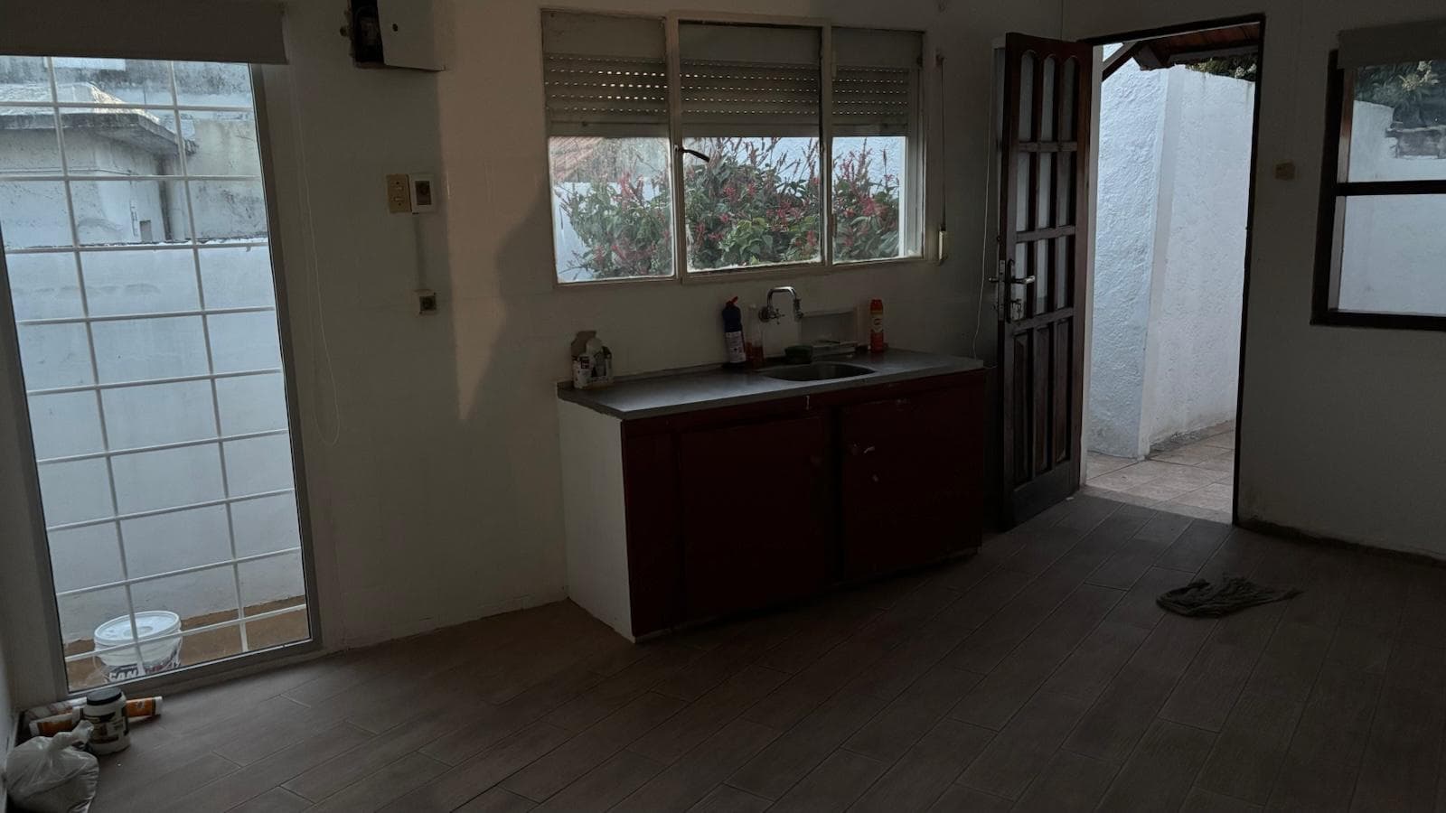 Apartamento en alquiler en Brazo O. sobre Penco, 1 dormitorio, planta baja.